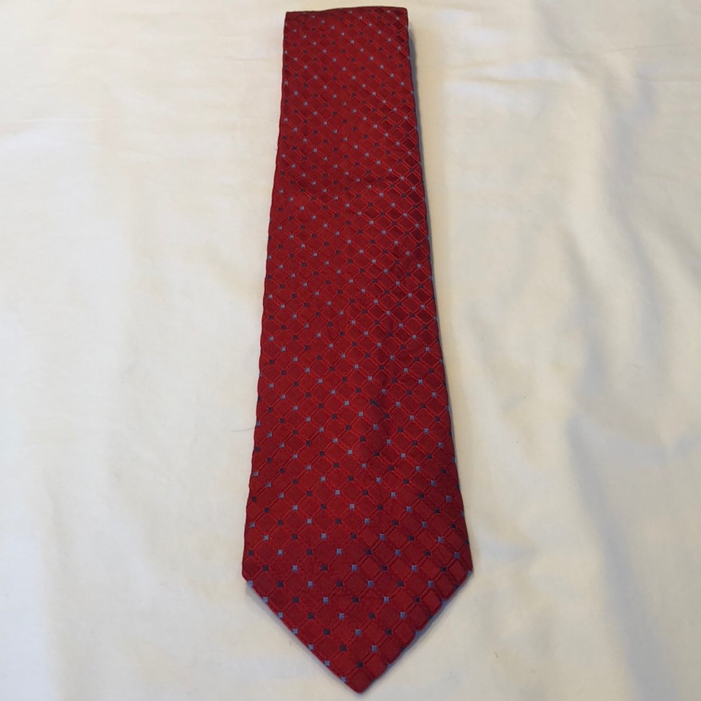 New Nautica red tie